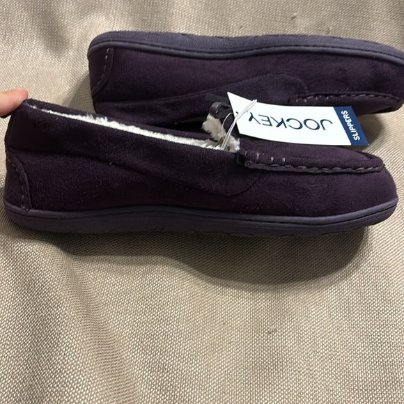 Jockey Moccasin Slippers - Picture 4 of 9